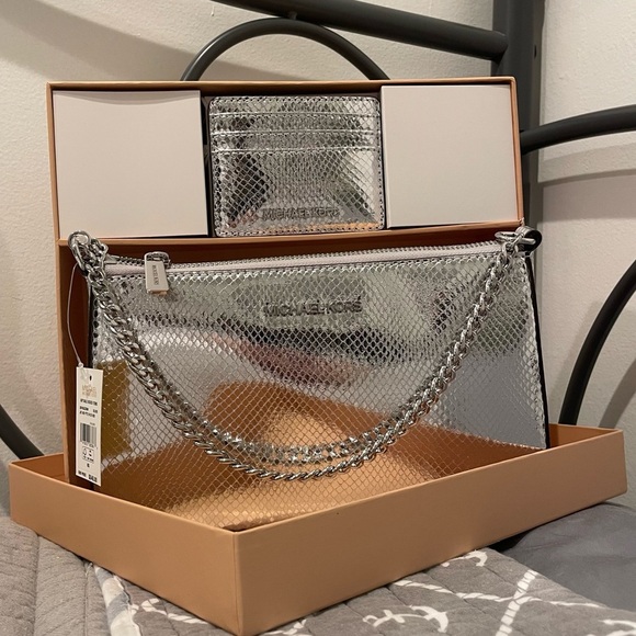 MICHAEL Michael Kors NWT Silver Snake Pouchette & Card Case Gift Set Box - Picture 12 of 16